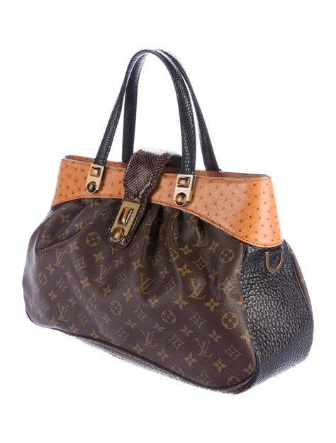 louis vuitton bag with snake handle|LOUIS VUITTON Snakeskin Monogram Artsy MM .